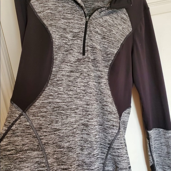 Zella crewneck running pullover - Picture 3 of 4